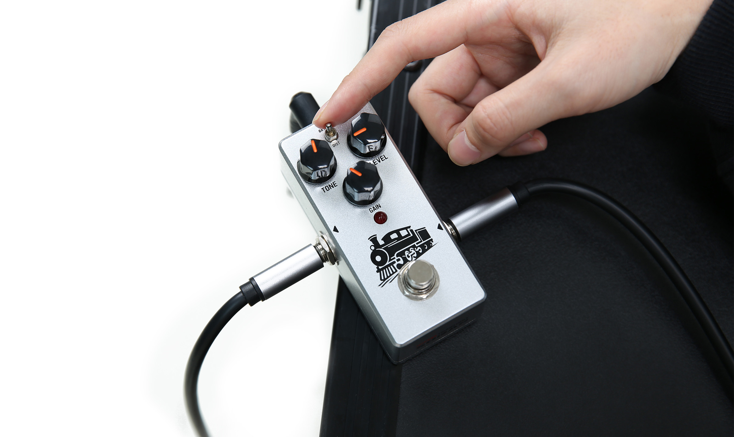 Bass Cut Switch Unlocks Modern Metal Tones