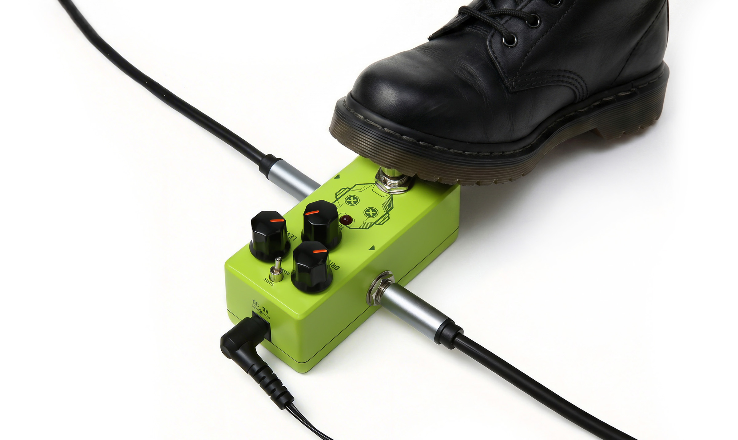 True Bypass Preserves Your Natural Tone