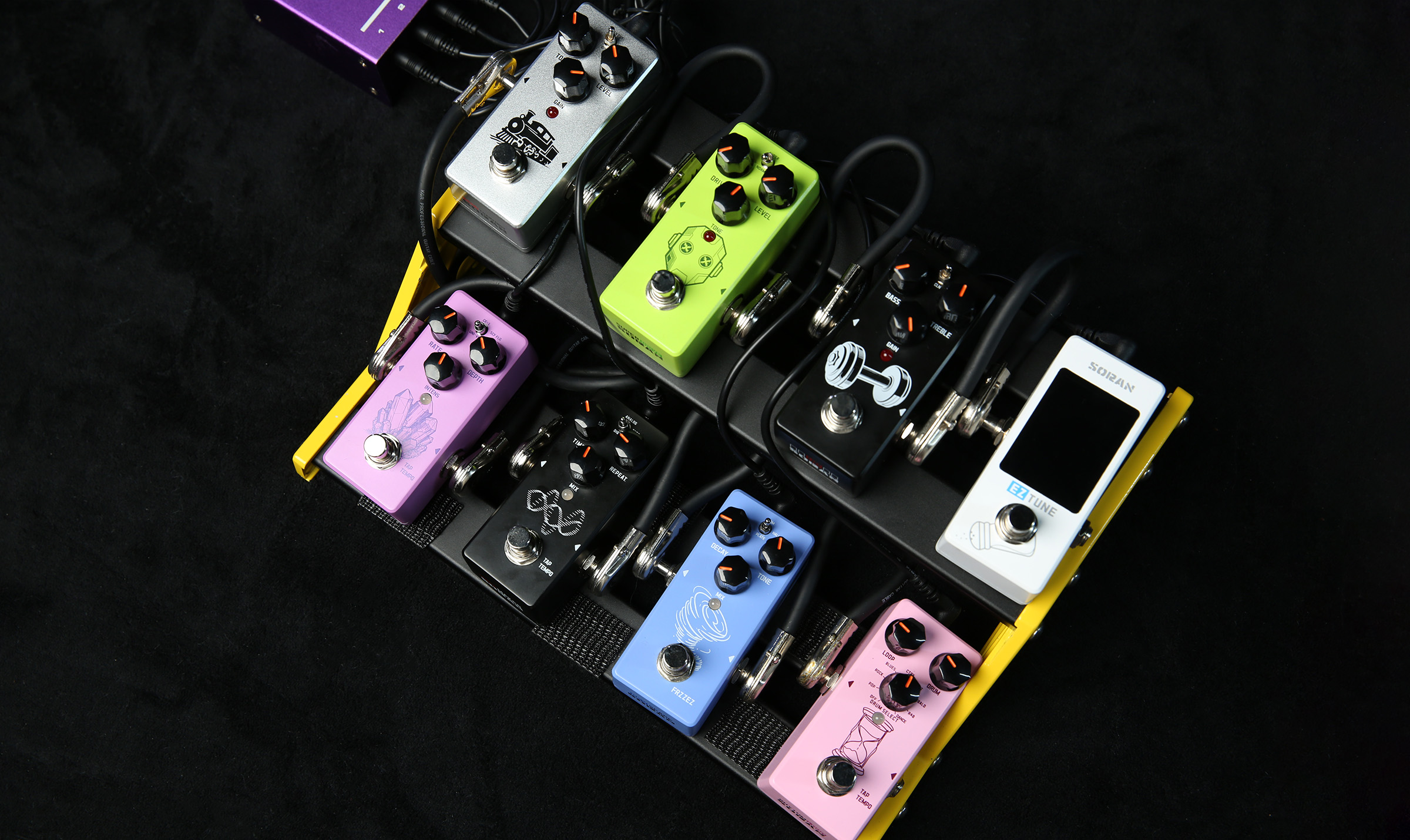 Sturdy Metal Chassis and Compact Mini Build for Gigs and Practice